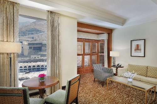Hilton Suites Makkah image 31